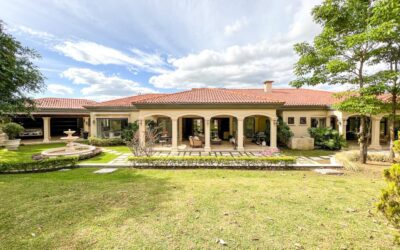 Hacienda Del Sol – Santa Ana