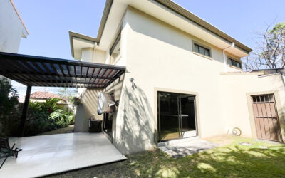 Casa independiente en San Rafael de Escazú
